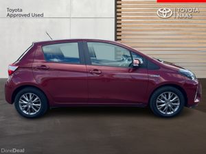 Toyota Yaris YARIS HYBRID 5DR LUNA - Image 3