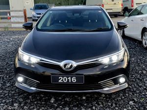 Toyota Auris 2016 Hybrid Sport pack 1.5 AUTOMATIC - Image 2