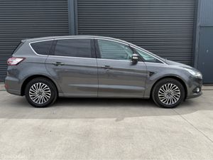Ford S-Max 2.0 TITANIUM ECOBLUE 150 bhp - Image 3