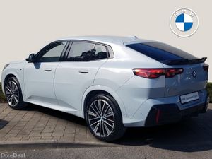 BMW iX2 eDrive20 Shadow Edition - Image 3