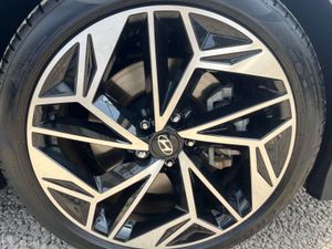242 Hyundai IONIQ 6 77.4kWh Ultimate  - Every Extr - Image 2