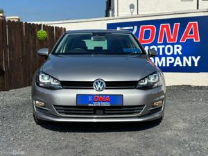 Volkswagen Golf HIGHLINE - LOW KM - Image 2