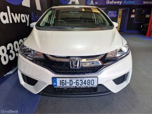Honda Fit HYBRID, AUTO **65K MILES FROM NEW, REVER - Image 3