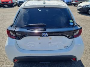 Toyota Yaris Hybrid  2020 - Image 4