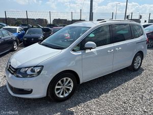 VW TOURAN 1.4 TSI AUTO COMFORTLINE - Image 2
