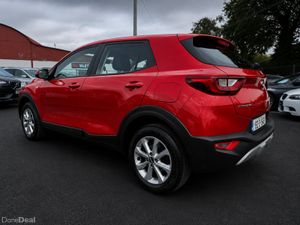 192 Kia Stonic 1.2 Petrol K1 LOW KMS V Clean - Image 3