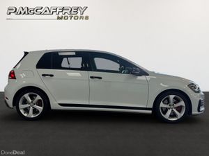 2017 Volkswagen Golf MK7.5 GTI 2.0TSI AUTO - Image 4