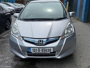 2013 Honda Fit Hybrid Automatic - Image 3