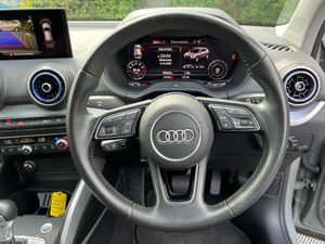 Audi Q2 SPORT S-LINE PACK 1.0 TFSI AUTO // SERVICE - Image 4