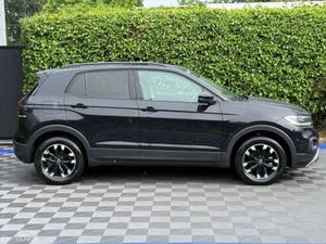 Volkswagen T-Cross STYLE 1.0 TSI AUTO // APPLE CAR - Image 2