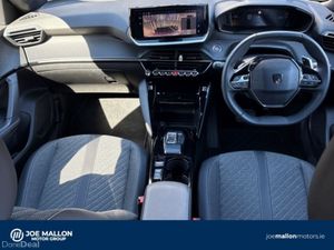 Peugeot 2008 HYBRID 145BHP e-DCS6 Allure ** Amazin - Image 4