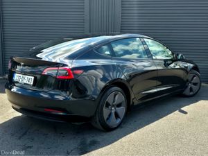Tesla Model 3 LONG RANGE RWD - Image 4