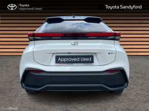 Toyota C-HR TOP SPEC SOL // PANORAMIC ROOF // POWE - Image 4