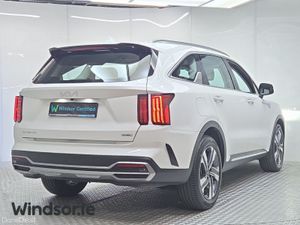 Kia Sorento 1.6 PHEV K3 4X4 7 seats - Image 3