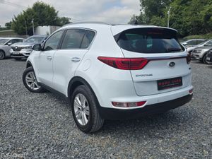 2018 Sportage 1.7d PLATINUM/High spec/1yr warranty - Image 2