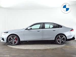 BMW i5 eDrive40 M Sport Pro Saloon - Image 3