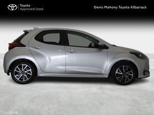 Toyota Yaris HYBRID L/SPORT - Image 3