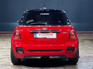 Mini Cooper JOHN COOPER WORKS - 1.6 AUTOMATIC - UP - Image 4
