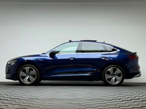 Audi e-tron 55 S LINE COUPE QUATTRO *PAN ROOF* - Image 4
