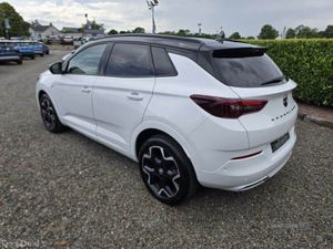 Vauxhall Grandland Ultimate - Image 3