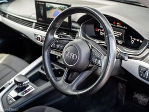 Audi A4 Technik 35 163PS 4DR Auto - Image 4