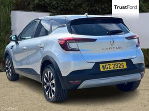 Renault Captur Limited - Image 2