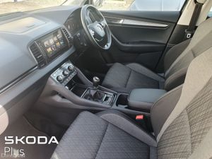 Skoda Karoq Style 2.0TDi 115HP - Two Year Warranty - Image 4