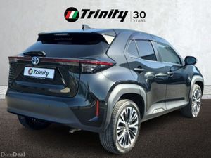 Toyota Yaris Cross ** 1.5 HYBRID ** AUTO ** HUGE S - Image 3