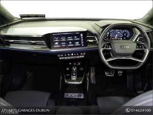 Audi Q4 e-tron STUNNING Q4 E-TRON BLACK EDITION 45 - Image 4