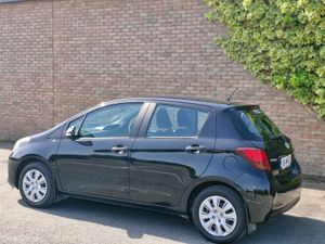 Toyota Yaris 1.0 TERRA LOW MILAGE - Image 2