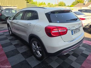2016 MERCEDES BENZ GLA180 AUTOMATIC - Image 4