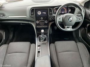 Renault Megane 1.3TCe 140 GPF ICONIC - Image 4