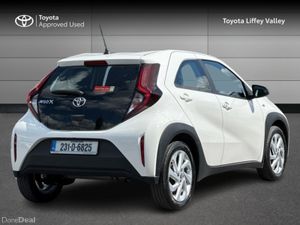 Toyota Aygo X AYGO-X  AUTO - Image 2