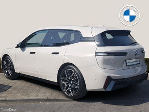 BMW iX xDrive45 M Sport - Image 3