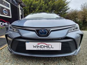 Toyota Corolla Luna Sport 1.8 Petrol Hybrid 2019 - Image 4
