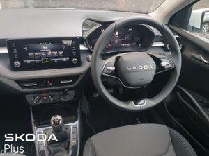 Skoda Fabia Selection 1.0MPi 80HP - Low Rate Finan - Image 2