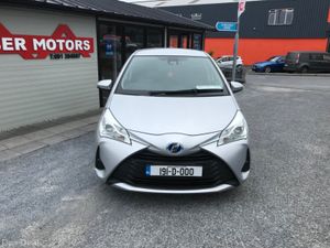 2019 TOYOTA YARIS VITZ HYBRID AUTO - Image 2
