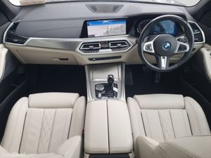 BMW X5 xDrive45e Msport - Image 4