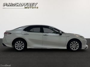 2020 Toyota Camry 2.5 Self Charging Hybrid - Image 4
