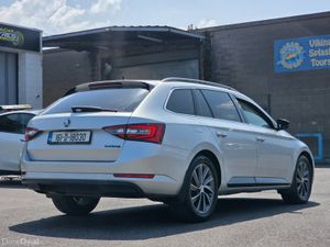 Skoda Superb SPORT LINE 2.0 TDI Estate - Image 4
