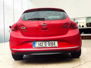 2014 Opel Astra Petrol 1.4 16v VVT 100PS SC - Image 2