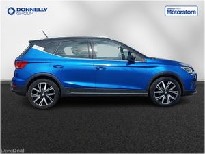 SEAT Arona Hatchback FR Edition - Image 3
