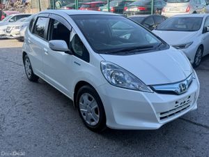 2013 Honda Fit Hybrid Automatic - Image 2