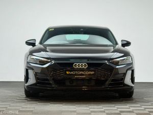Audi e-tron GT GT 522HP QUATTRO *PAN ROOF* - Image 2