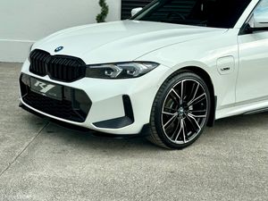 232 BMW 330E MSPORT LCI 290BHP MPERFORMANCE - Image 2