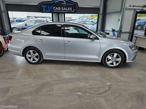 16 VOLKSWAGEN JETTA COMFORTLINE EDITION - Image 2