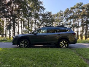 Subaru Outback 2021 AWD Very Rare Car - Image 4