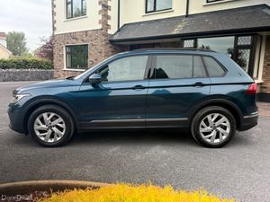 Immaculate 231 Volkswagen Tiguan! - Image 4