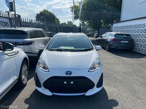 2021 TOYOTA AQUA 1.5 HYBRID - Image 3