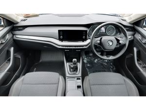 Skoda Octavia AMBITION 1.0 TSI 110HP- AS NEW WITH - Image 2
